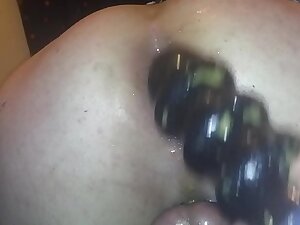 playing and farting with my buttplug x