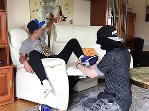 Unwiderstehlich - Sniffing Masters Display Max, Socks  Boyfeet [720p]