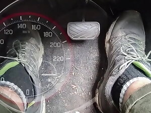 Downhill Rush – Intense Pedal Pumping and Brake Failure Action!