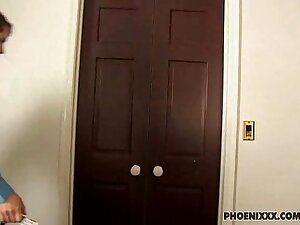 Hotties on a Business Trip Get Busy